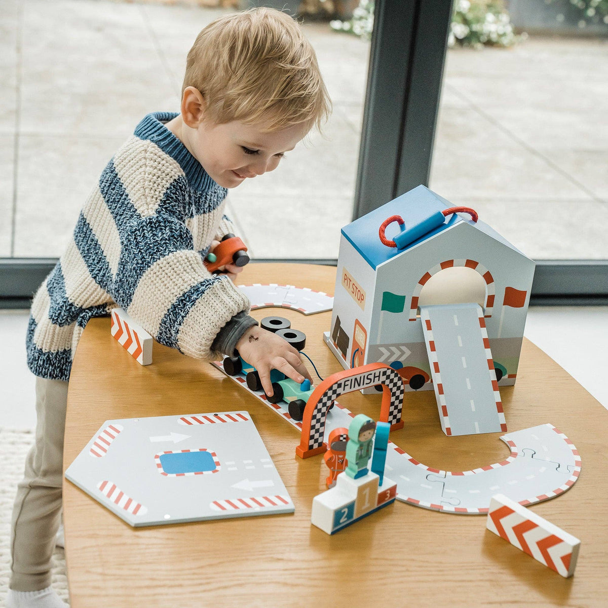 NEW Racing Track Play Set